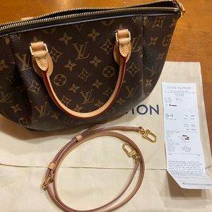 Louis Vuitton Turenne PM